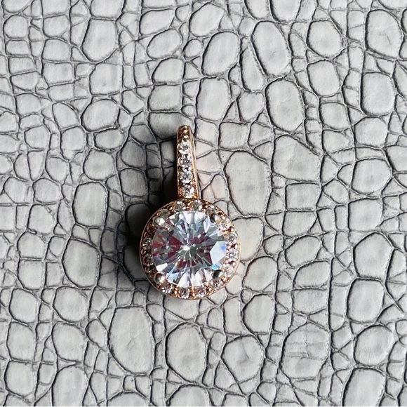 Halo Rose Gold Plated Round Cubic Zirconia 925 Sterling Silver Pendant - Picture 3 of 6